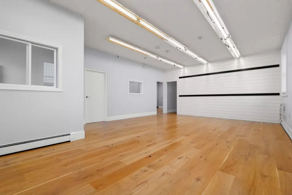 Burlington, MA 01803,11 Adams St