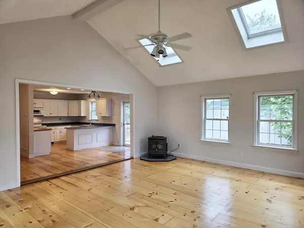 Leominster, MA 01453,16 9th Street
