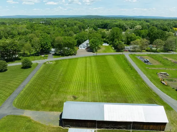 Hatfield, MA 01038,2B Linseed Road