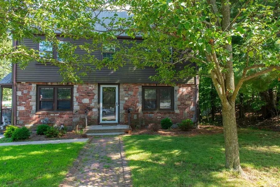 291 Linden Street #1, Wellesley, MA 02482