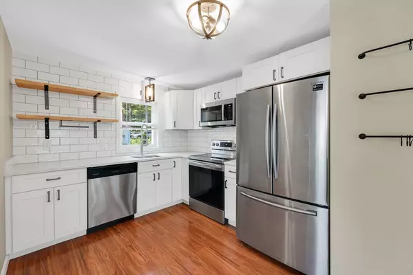 Hampden, MA 01036,205 Chapin Rd