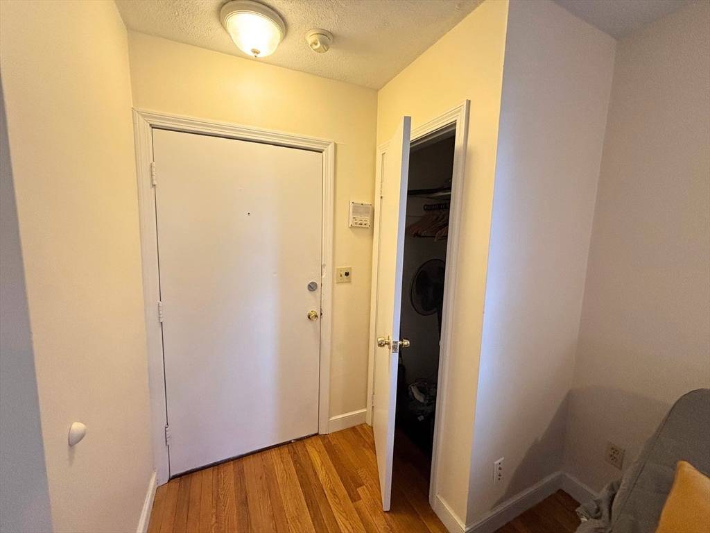 Boston, MA 02111,94 Tyler Street #4F