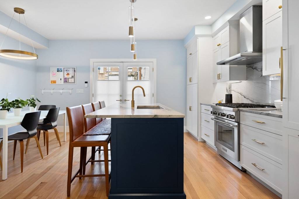 Boston, MA 02127,424-430 W 4th St #428