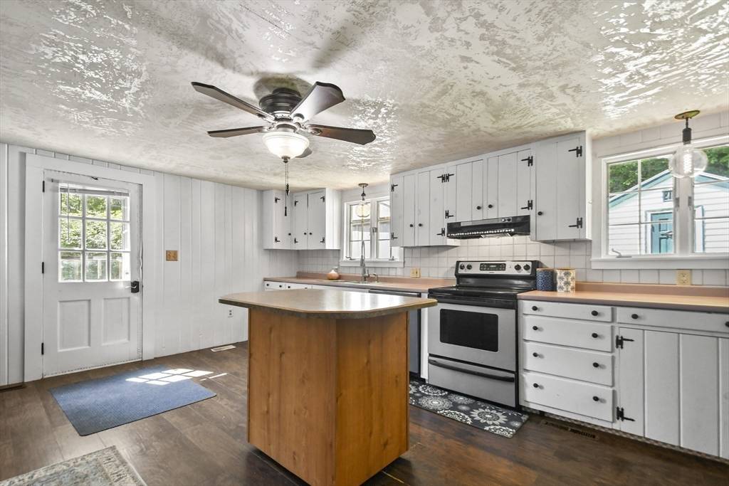 Jaffrey, NH 03452,66 Squantum Road