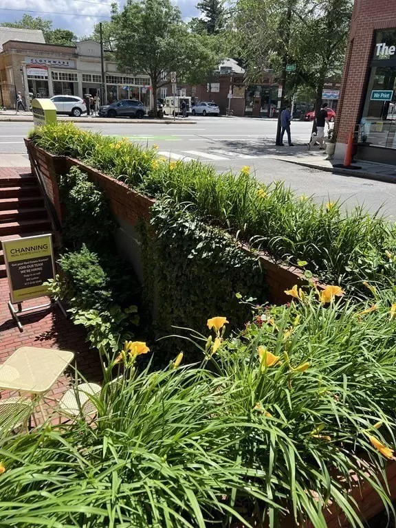 1776 Massachusetts Avenue #2a, Cambridge, MA 02140