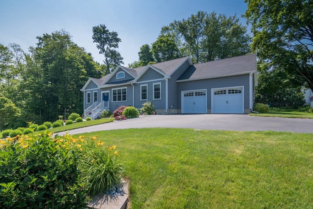 3 Ethan Cir, South Hadley, MA 01075