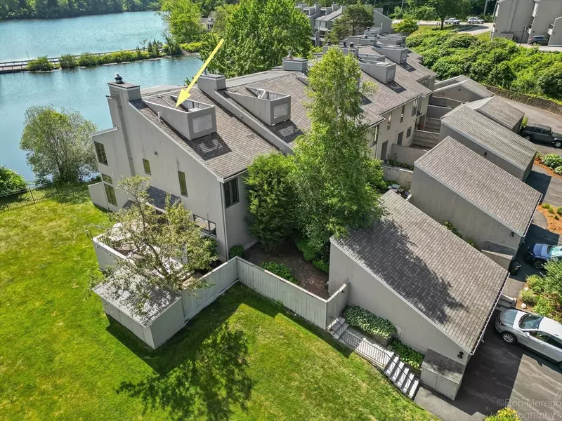 84 Mill Pond, North Andover, MA 01845