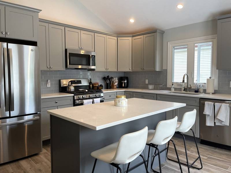 47 Dighton St #2F, Boston, MA 02135