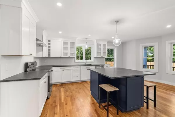 Plymouth, MA 02360,10 Crescent