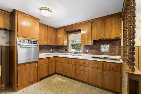 Wilmington, MA 01887,14 Birchwood Road