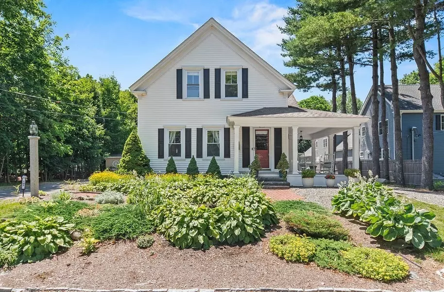 107 Dean St, Mansfield, MA 02048