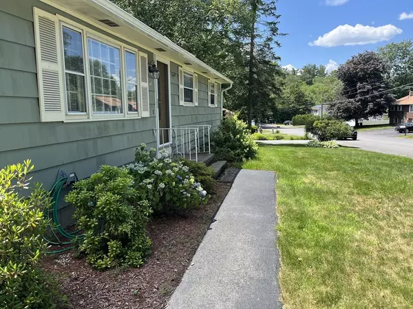 Leominster, MA 01453,48 Birchcroft