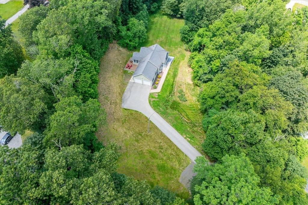 Auburn, MA 01501,16 Dixon Ave