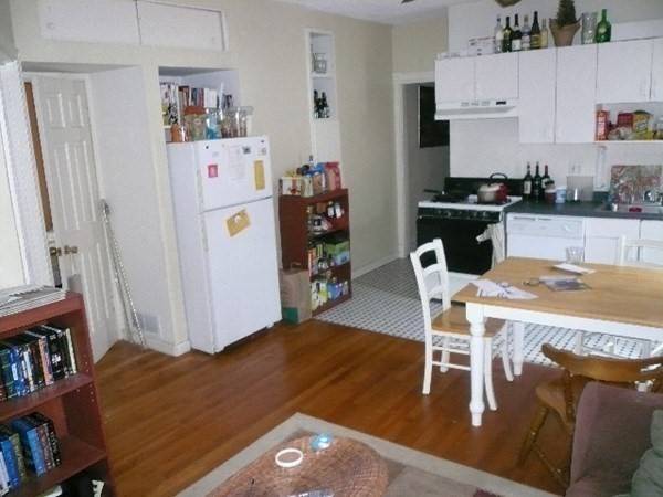 Boston, MA 02135,292 Summit Ave #3