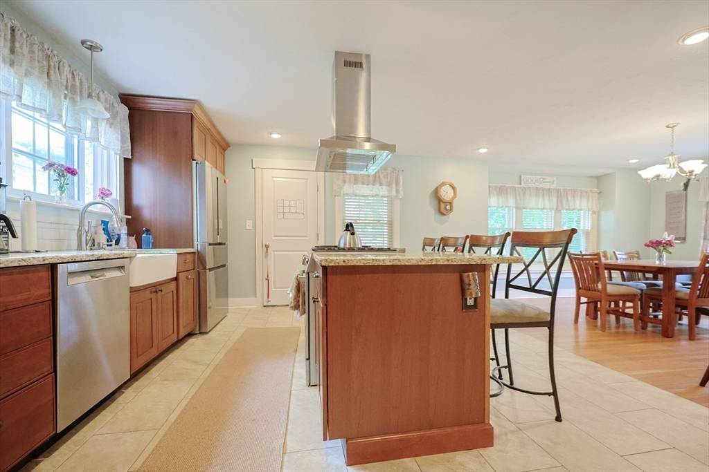 Worcester, MA 01602,1013 Pleasant St