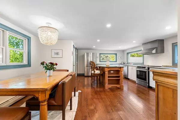 Gloucester, MA 01930,113 Bray St