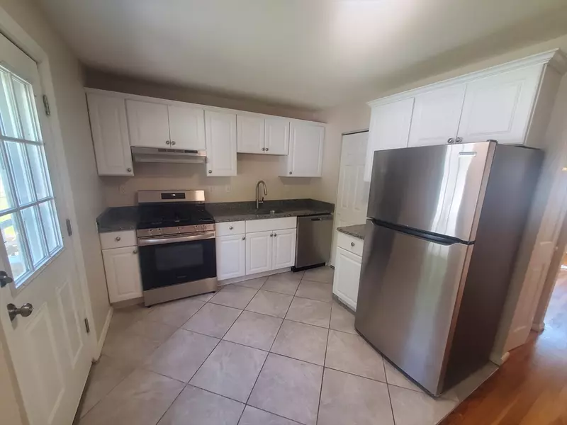 174 Pine Street #27, Holbrook, MA 02343