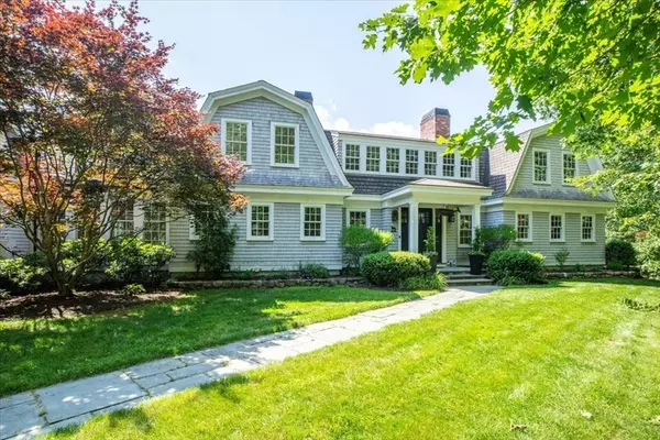 Medfield, MA 02052,5 Shining Valley Cir