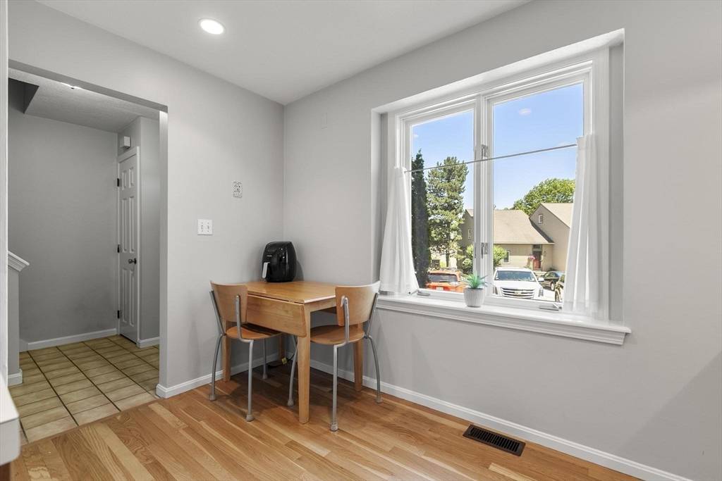 Saugus, MA 01906,1702 Lewis O Gray Drive #1702