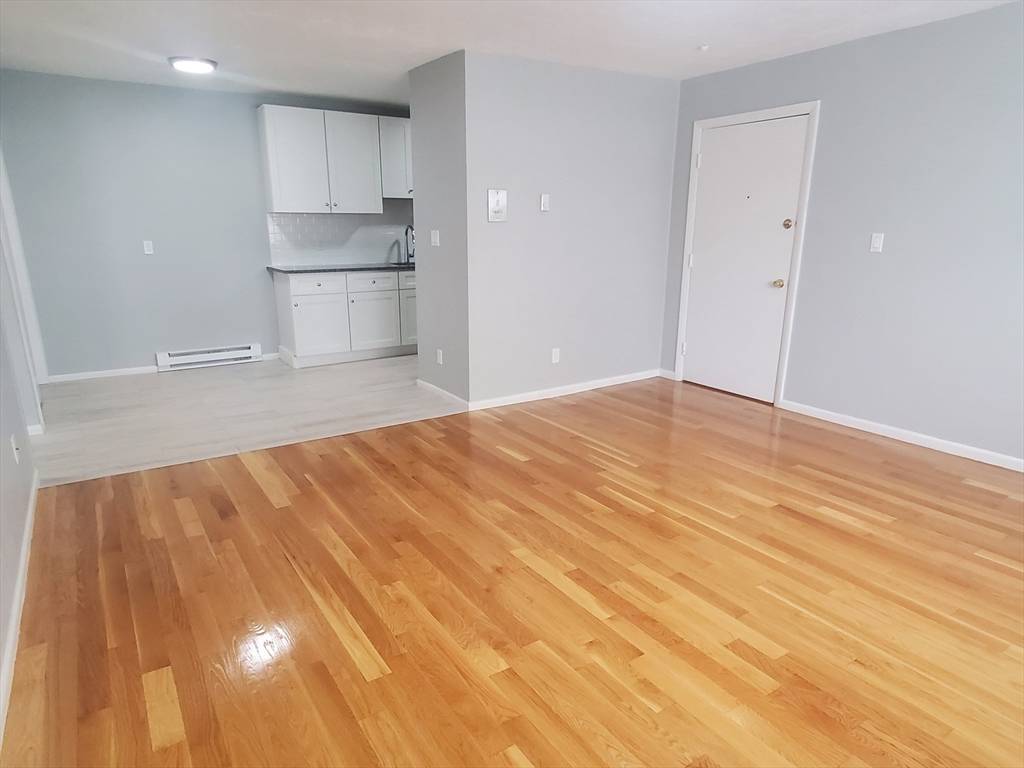 Quincy, MA 02169,71A Station Street #5A
