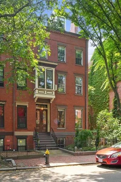 66 Rutland St, Boston, MA 02118
