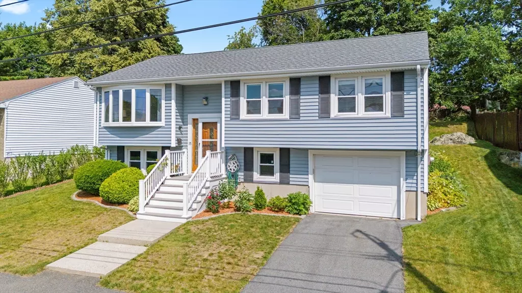 15 Wiseman Dr, Peabody, MA 01960