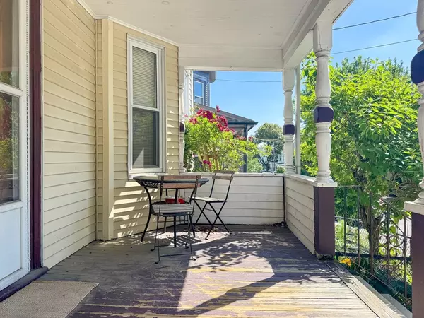 Somerville, MA 02145,57 Bartlett St