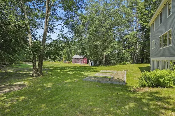Hubbardston, MA 01452,31 Ragged Hill Rd