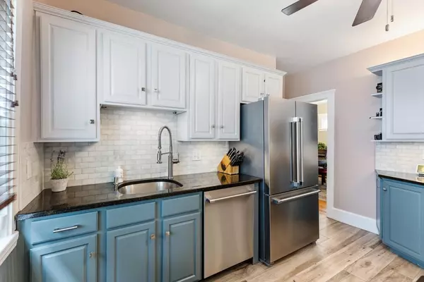 Boston, MA 02124,17 Saint Marks Rd #1