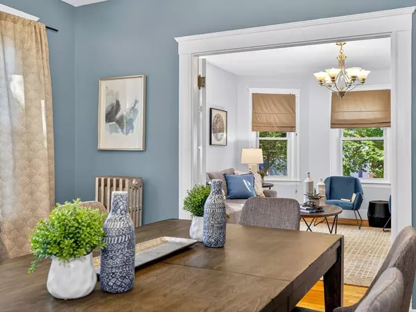 58 Forest Hills St #2, Boston, MA 02130