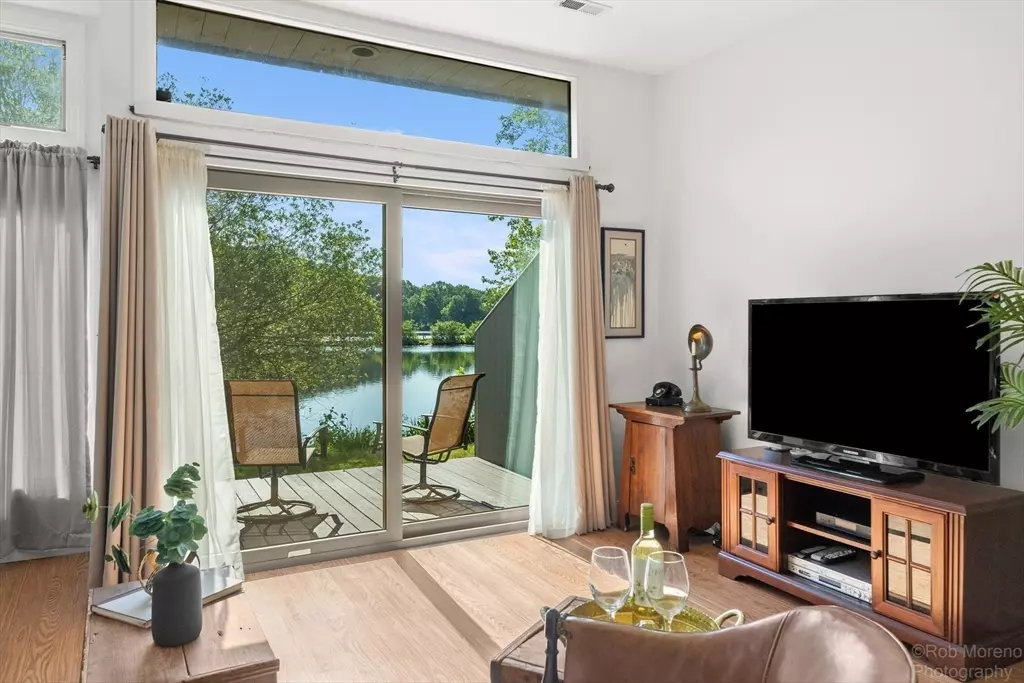 North Andover, MA 01845,84 Mill Pond #84