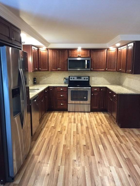 75 Chapel St #B, Shirley, MA 01464