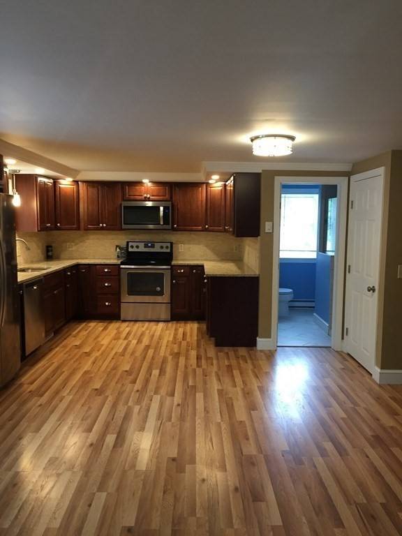 Shirley, MA 01464,75 Chapel St #B