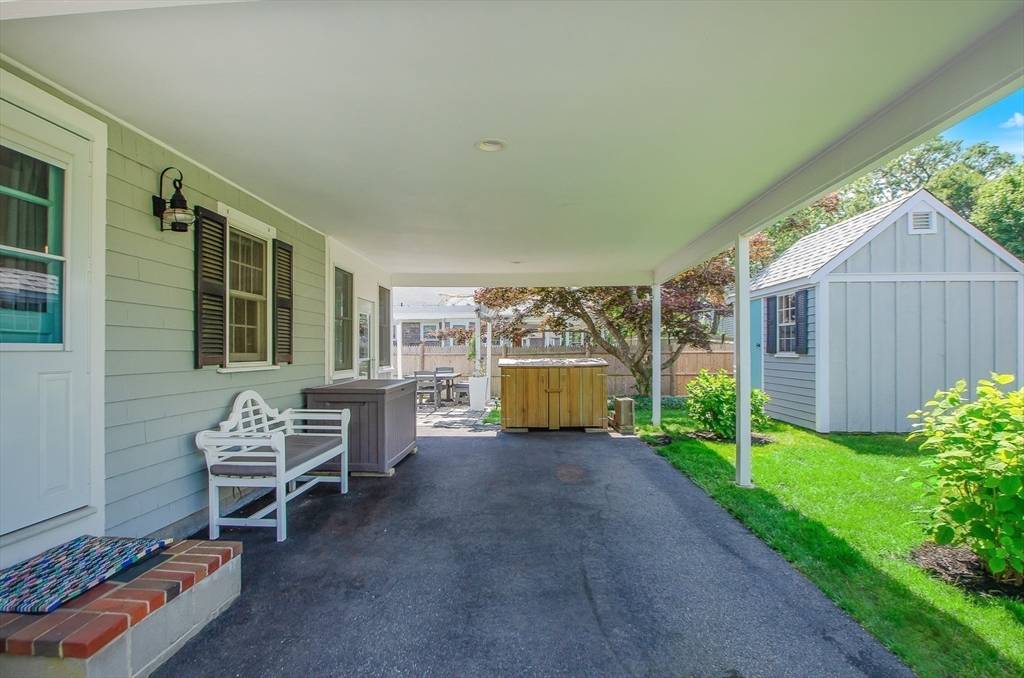 Dennis, MA 02670,66 Teal Cir