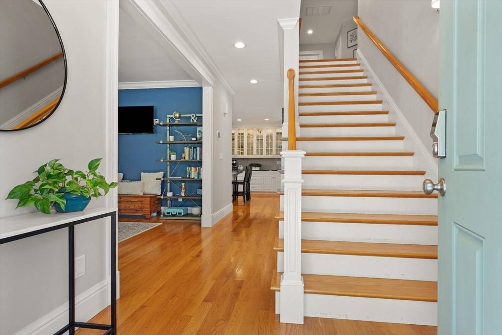 Reading, MA 01867,20 Eaton Street