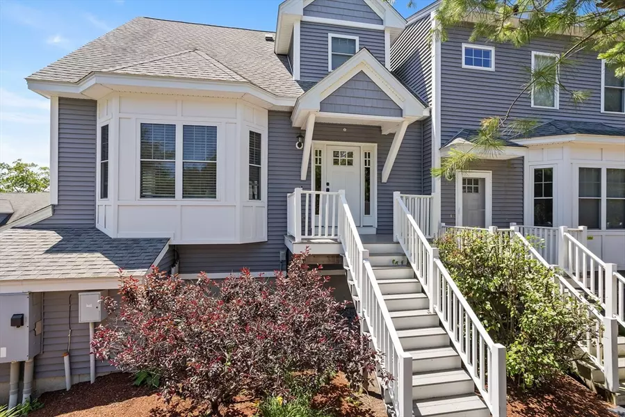 1 Arapahoe #1, Westford, MA 01886