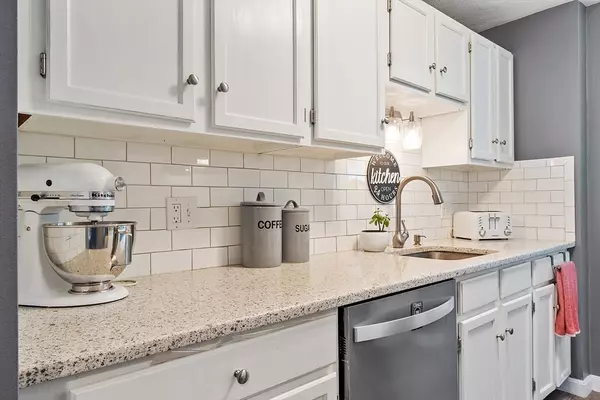 Tewksbury, MA 01876,193 Patrick Rd #193