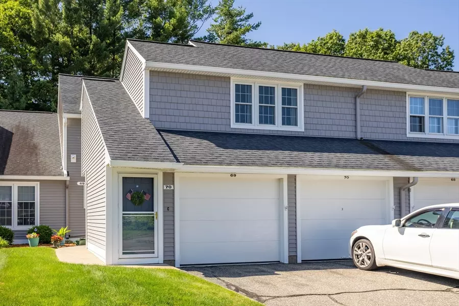 70 Chapin Greene Dr #70, Ludlow, MA 01056
