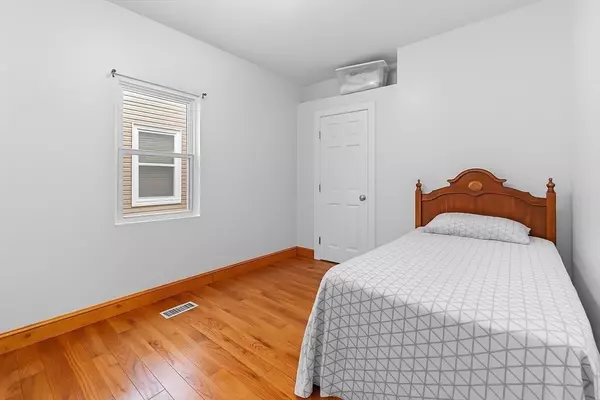 Brockton, MA 02301,56 N Warren Ave