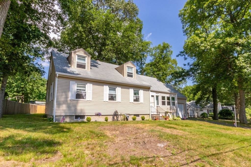 Weymouth, MA 02190,18 Bonnie Rd