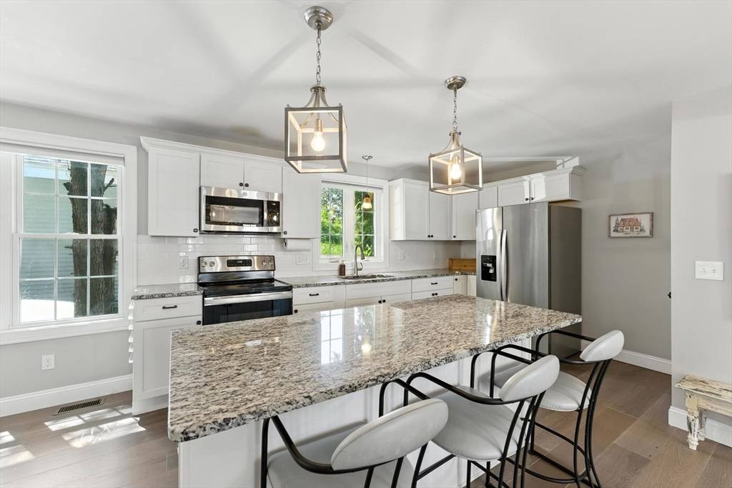 Agawam, MA 01030,55 James St