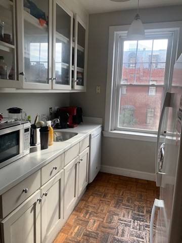 Boston, MA 02116,282 Newbury St #9