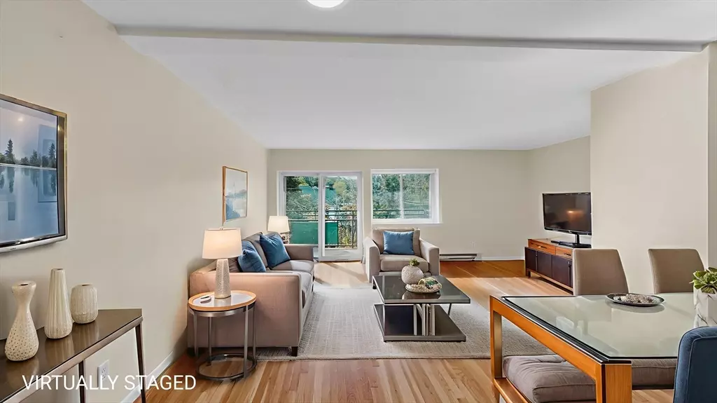 Malden, MA 02148,525 Highland Ave. #30