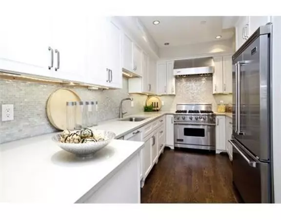 Boston, MA 02116,410 Boylston Street #3