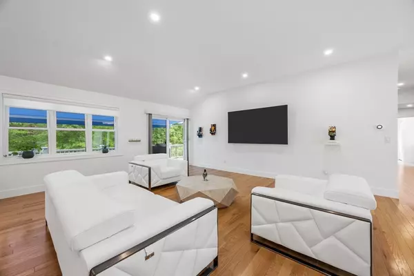 Harwich, MA 02645,18 Old Campground Rd