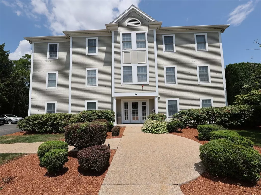 Wakefield, MA 01880,234 Water Street #101