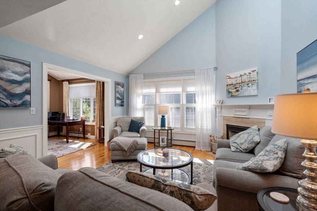 Middleton, MA 01949,11 Lebeau Dr #11