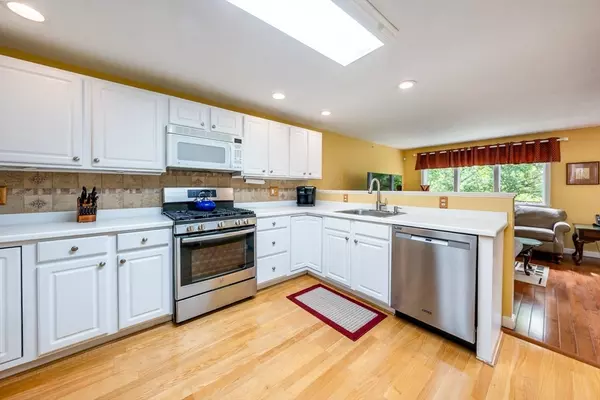 Mashpee, MA 02649,151 Leisure Green Dr N #750