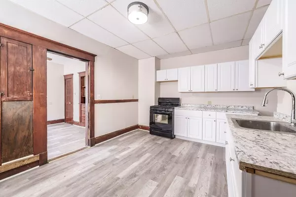 West Springfield, MA 01089,57 Hill St