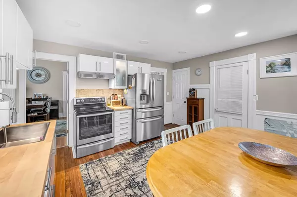 West Springfield, MA 01089,70 Riverdale St